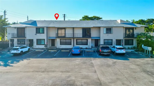 $449,000 | 710 Southwest 114th Avenue, Unit C3, Sweetwater, FL 33174