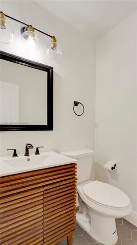 $449,000 | 710 Southwest 114th Avenue, Unit C3, Sweetwater, FL 33174