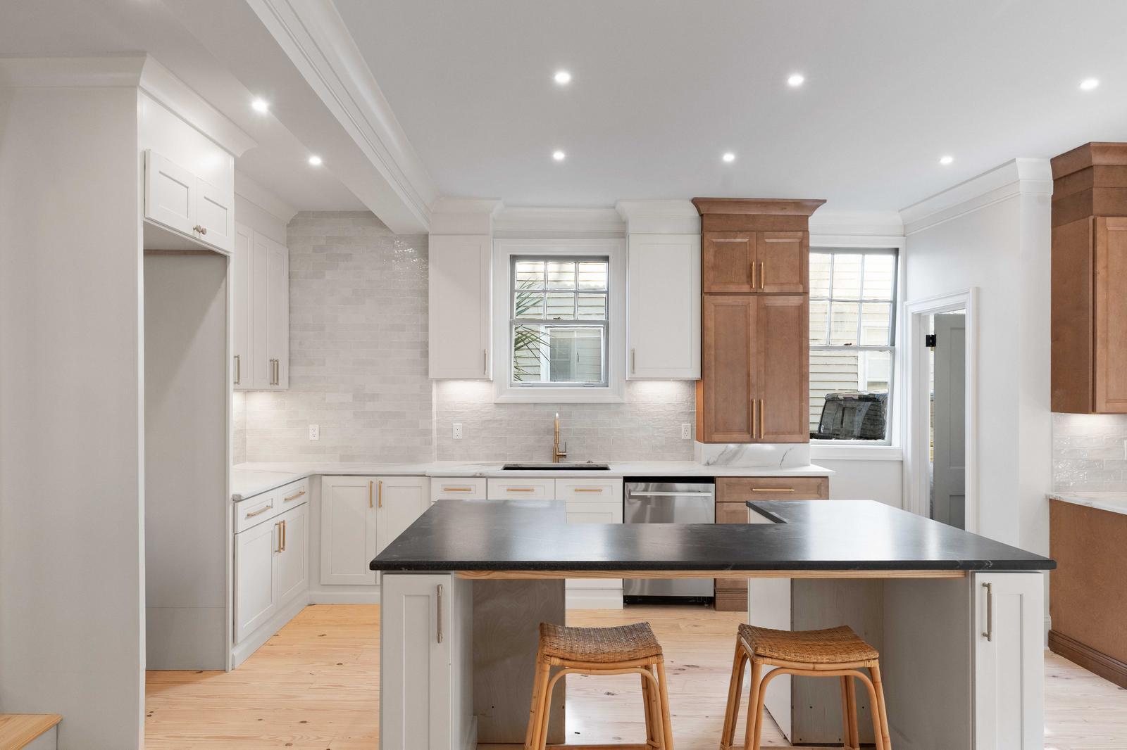 75 Smith Street Charleston, SC 29401 - Photo 17 of 55 75 Smith