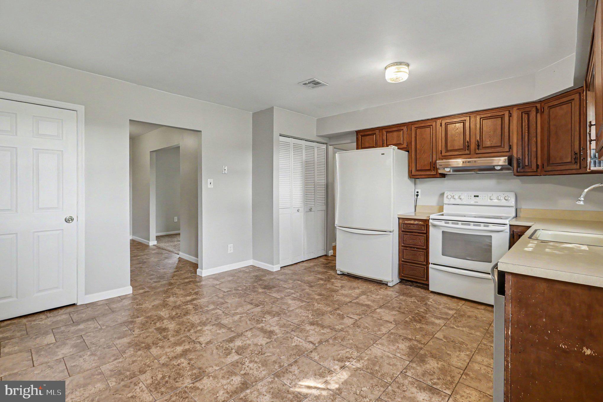 208 North Trooper Road Norristown, PA 19403 - Photo 21 of 59 Gallery Image 21