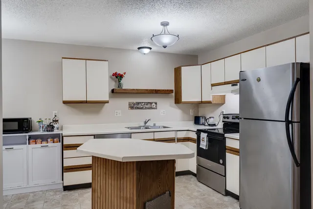 $259,999 | 1125 Schafer Drive, Onalaska, WI 54650