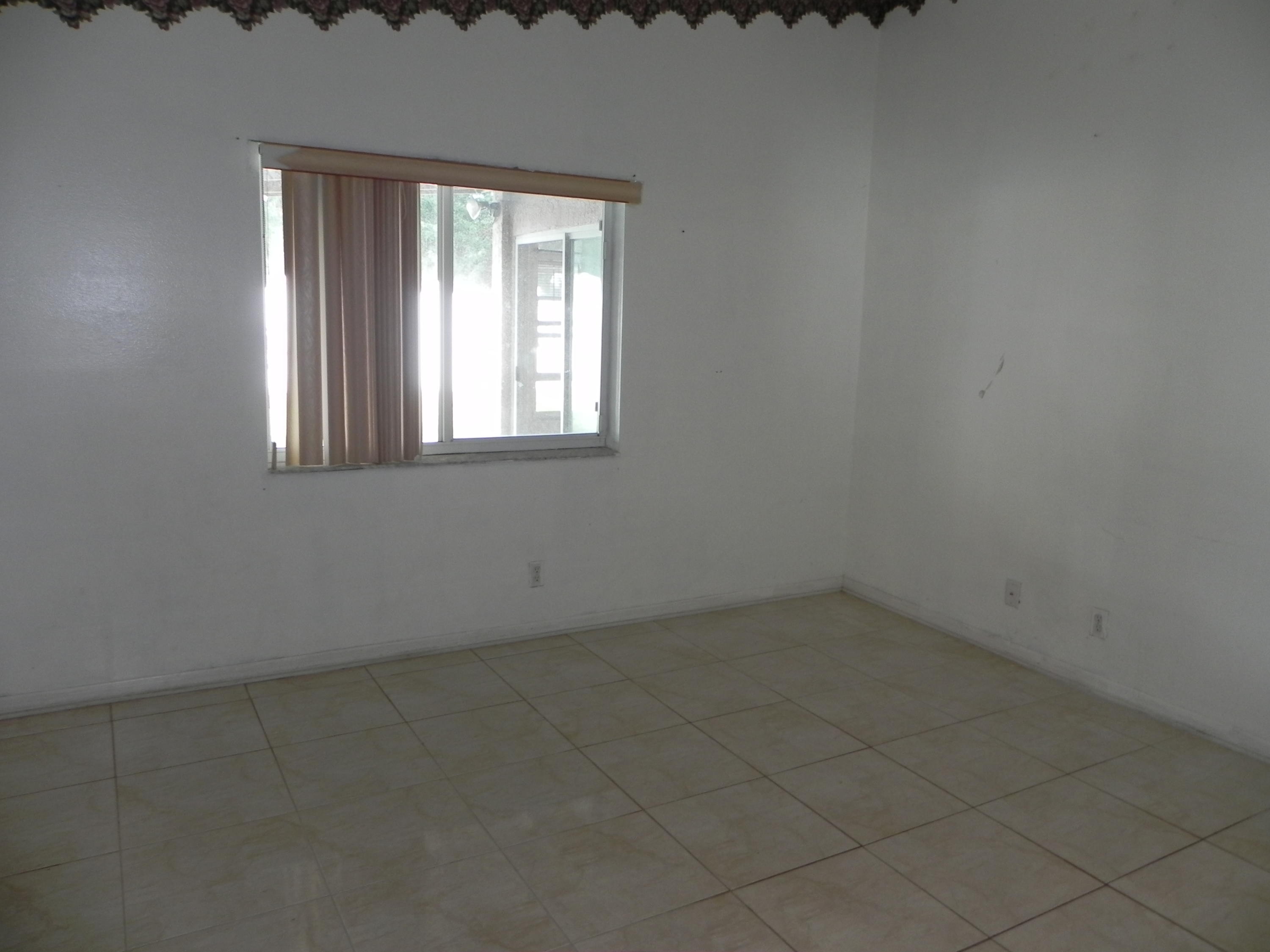 4629 Southwest 12th Street Deerfield Beach, FL 33442 - Photo 26 of 68 DSCN3195