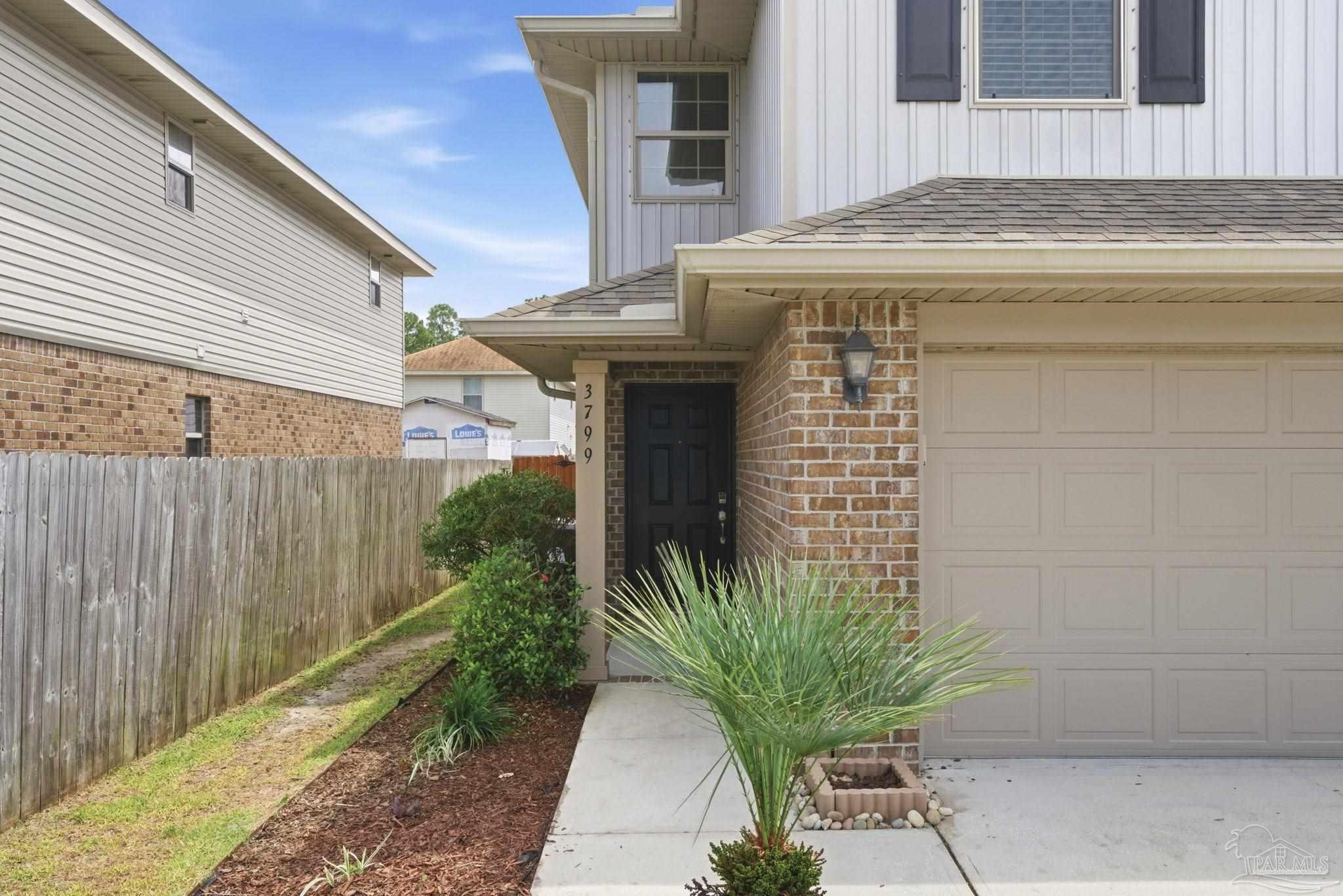 3799 Weatherstone Circle Pensacola, FL 32507 - Photo 3 of 32