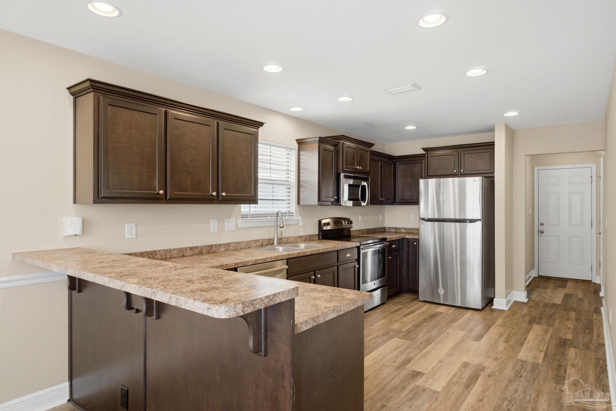3799 Weatherstone Circle Pensacola, FL 32507 - Photo 10 of 32