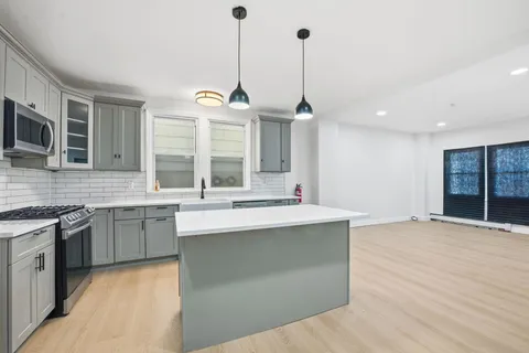 $549,000 | 139 West 51st Street, Bayonne, NJ 07002