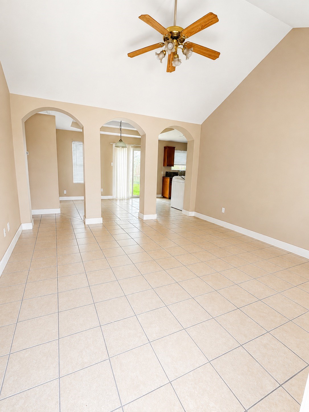 12607 Rio Bravo Street Rosharon, TX 77583 - Photo 2 of 5 Gallery Image 2