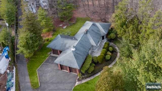 35 Old Dock Road Alpine, NJ 07620 - Photo 2 of 23