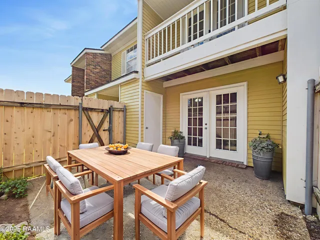 $115,000 | 200 Lodge Drive, Unit 1202, Lafayette, LA 70506