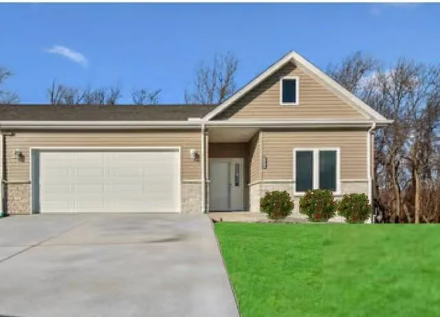 $495,000 | 1580 Lois Road, Latrobe, PA 15650