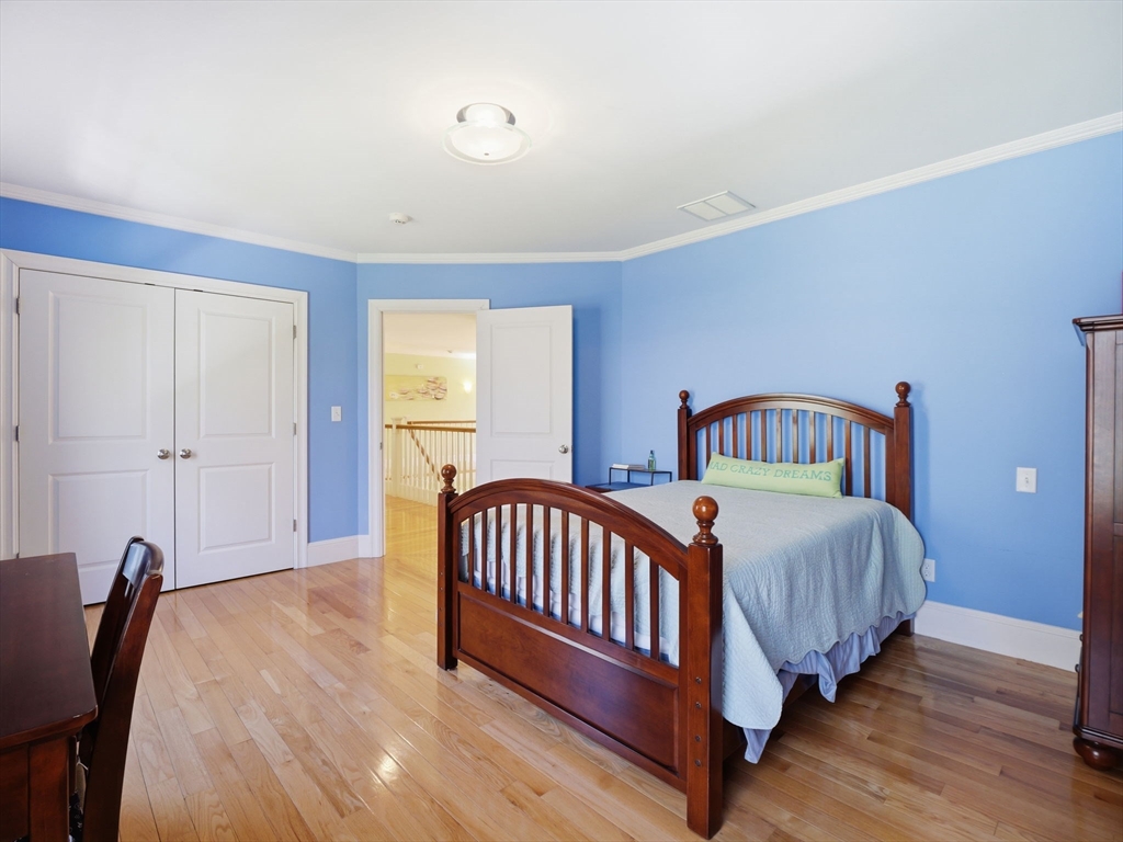 50 Yorkshire Road Dover, MA 02030 - Photo 25 of 42 Gallery Image 25