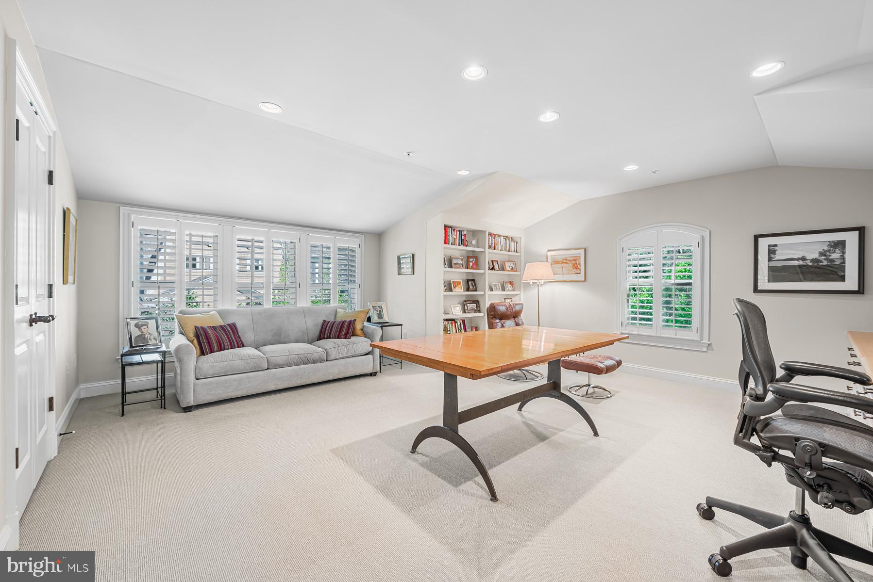 7200 Fairfax Road Bethesda, MD 20814 - Photo 62 of 87 Incredible Executive Office/Suite over the garage