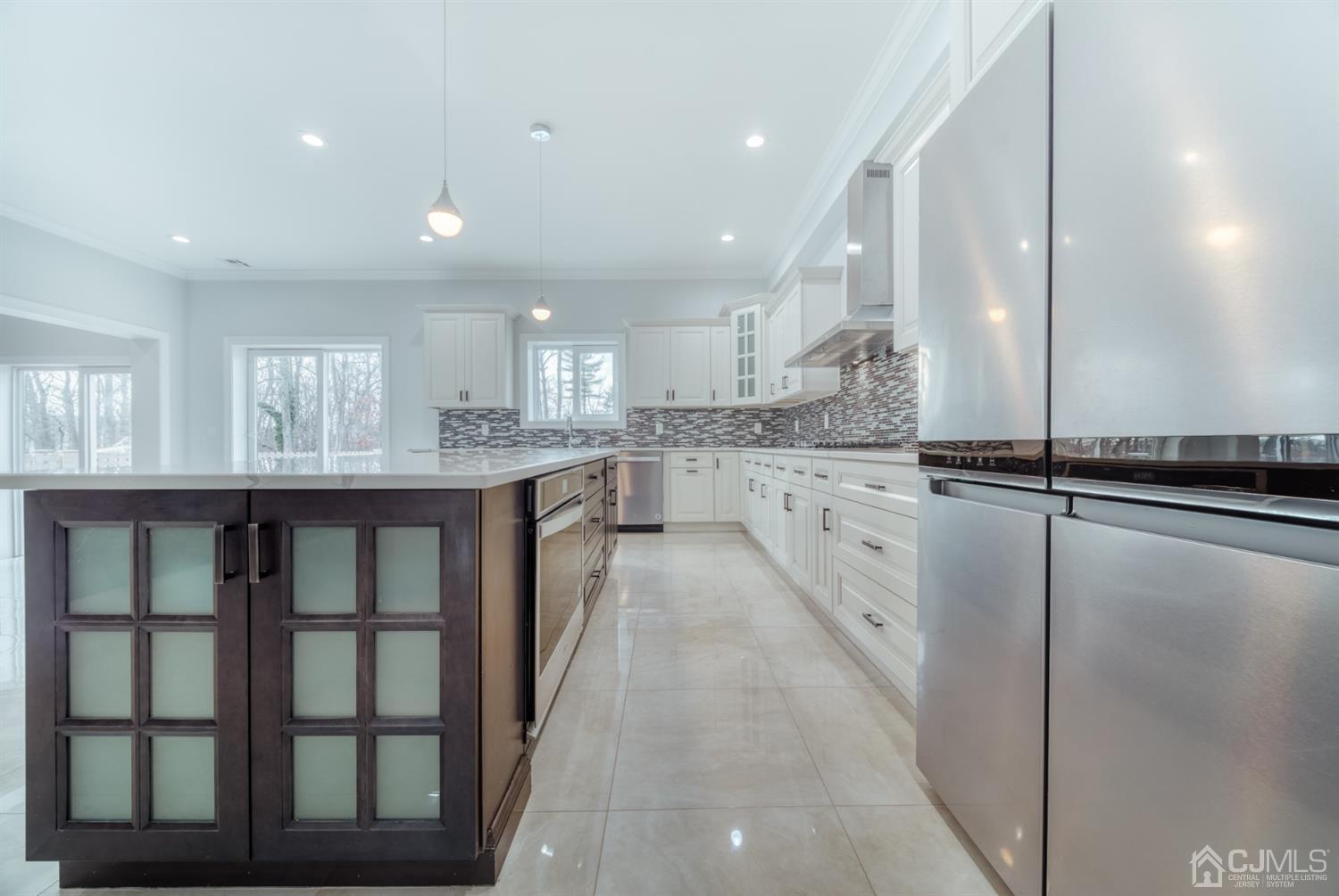 93 Meredith Road Colonia, NJ 07067 - Photo 11 of 46 Gallery Image 11