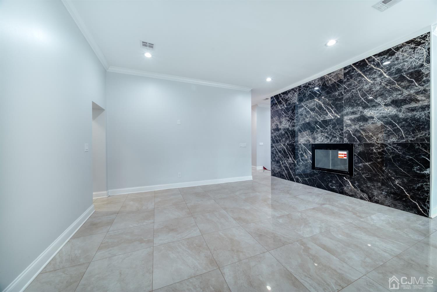 93 Meredith Road Colonia, NJ 07067 - Photo 13 of 46 Gallery Image 13