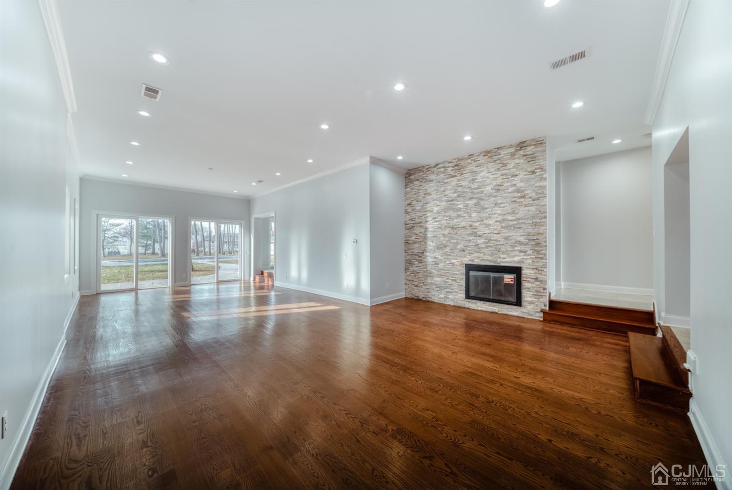 93 Meredith Road Colonia, NJ 07067 - Photo 16 of 46 Gallery Image 16