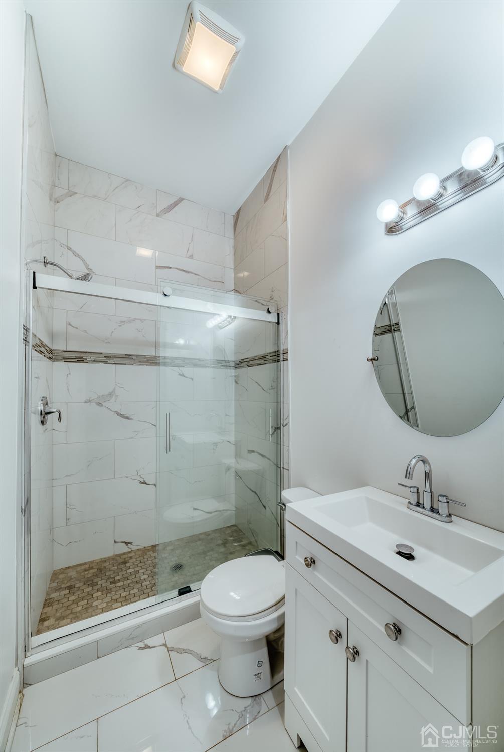 93 Meredith Road Colonia, NJ 07067 - Photo 18 of 46 Gallery Image 18