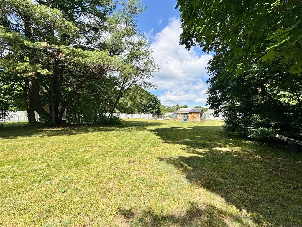 19 Maple Street, Unit 2 Uxbridge, MA 01569 - Photo 14 of 15