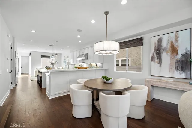 $2,800,000 | 520 13th Street, Huntington Beach, CA 92648