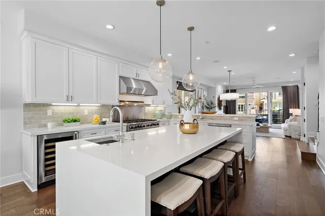 $2,800,000 | 520 13th Street, Huntington Beach, CA 92648