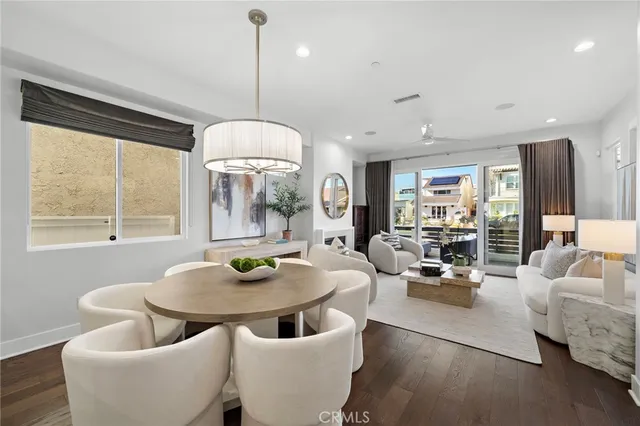 $2,800,000 | 520 13th Street, Huntington Beach, CA 92648