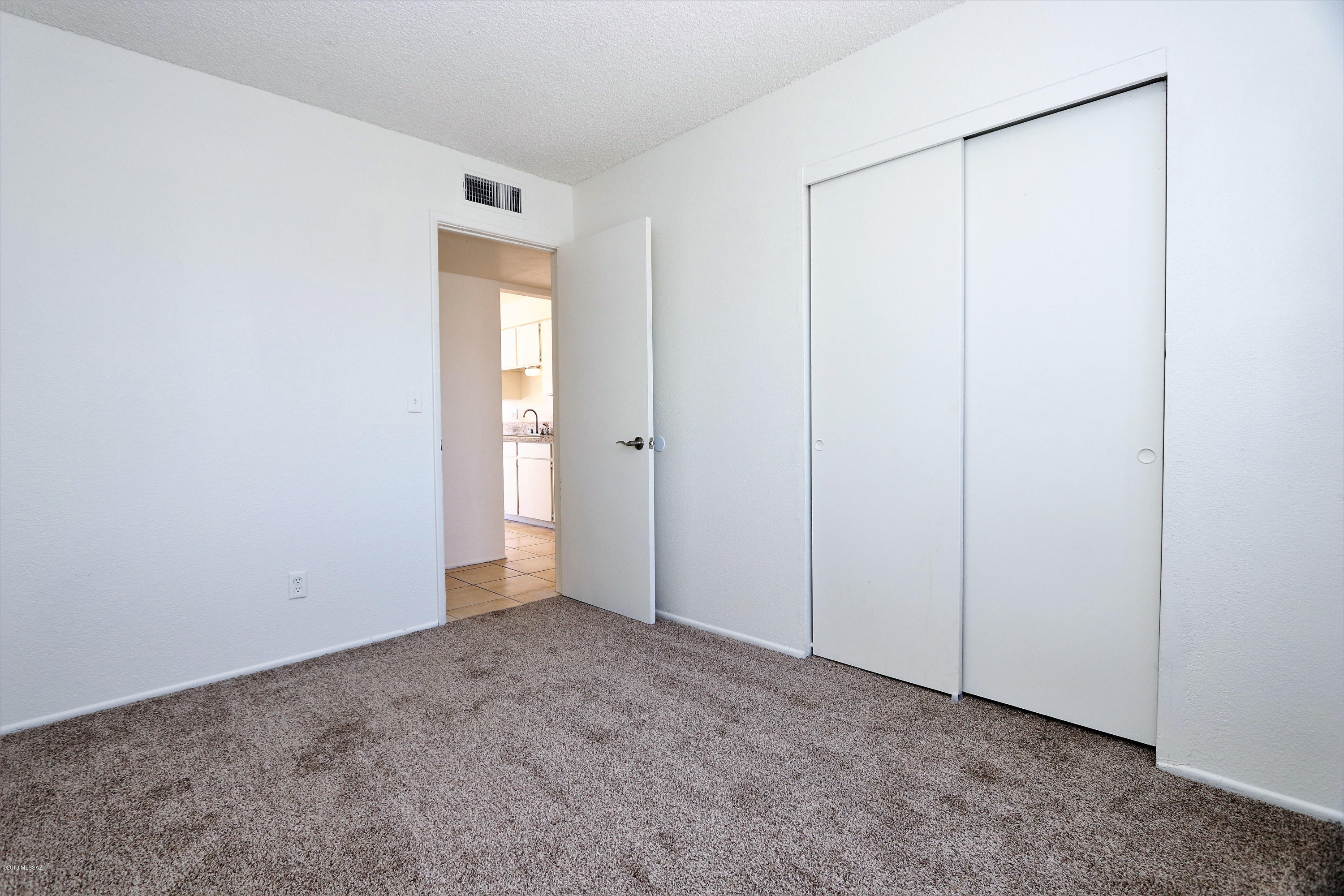 7225 East Stella Road Tucson, AZ 85730 - Photo 14 of 26 Gallery Image 14