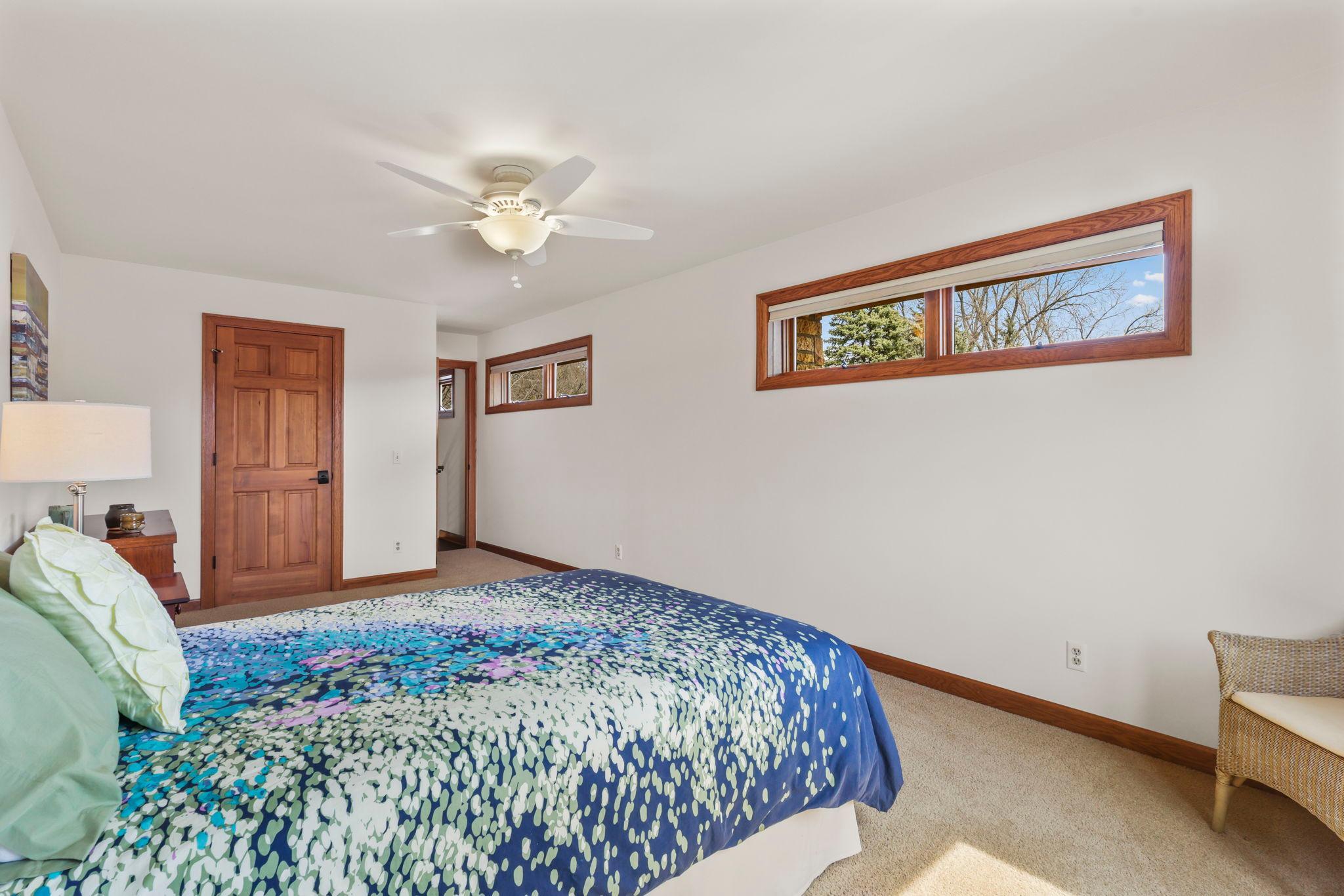 9134 Foxrun Circle Eden Prairie, MN 55347 - Photo 19 of 54