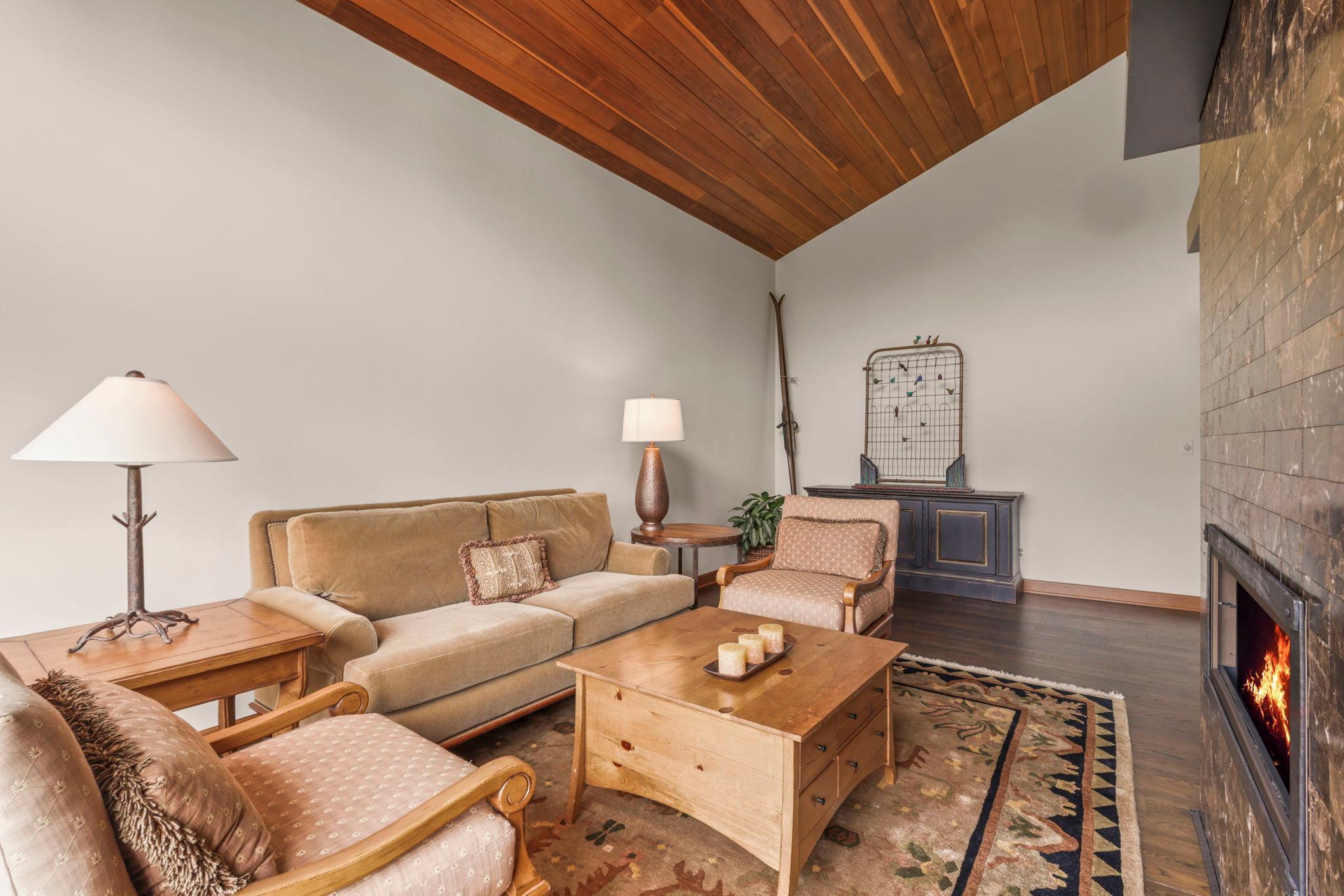 9134 Foxrun Circle Eden Prairie, MN 55347 - Photo 22 of 54