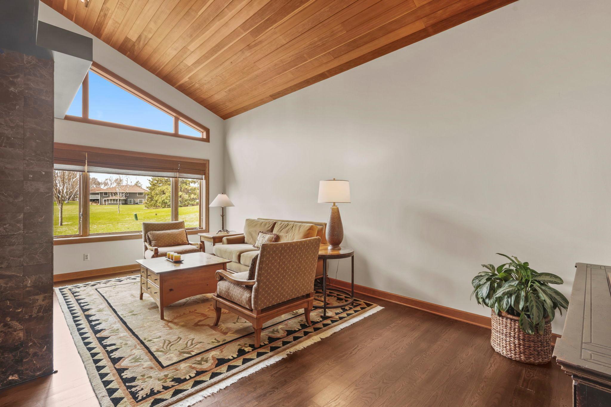 9134 Foxrun Circle Eden Prairie, MN 55347 - Photo 23 of 54