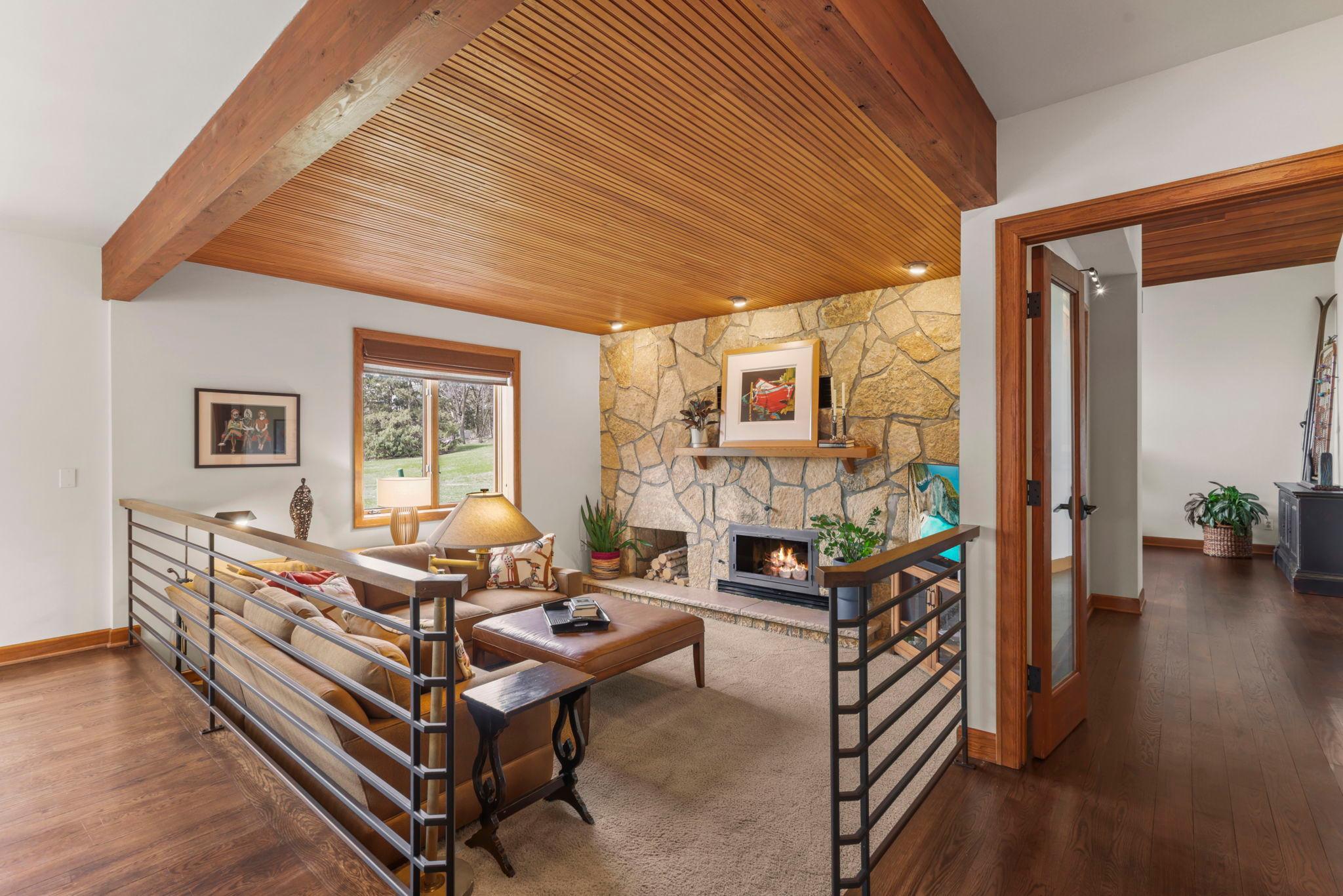 9134 Foxrun Circle Eden Prairie, MN 55347 - Photo 26 of 54