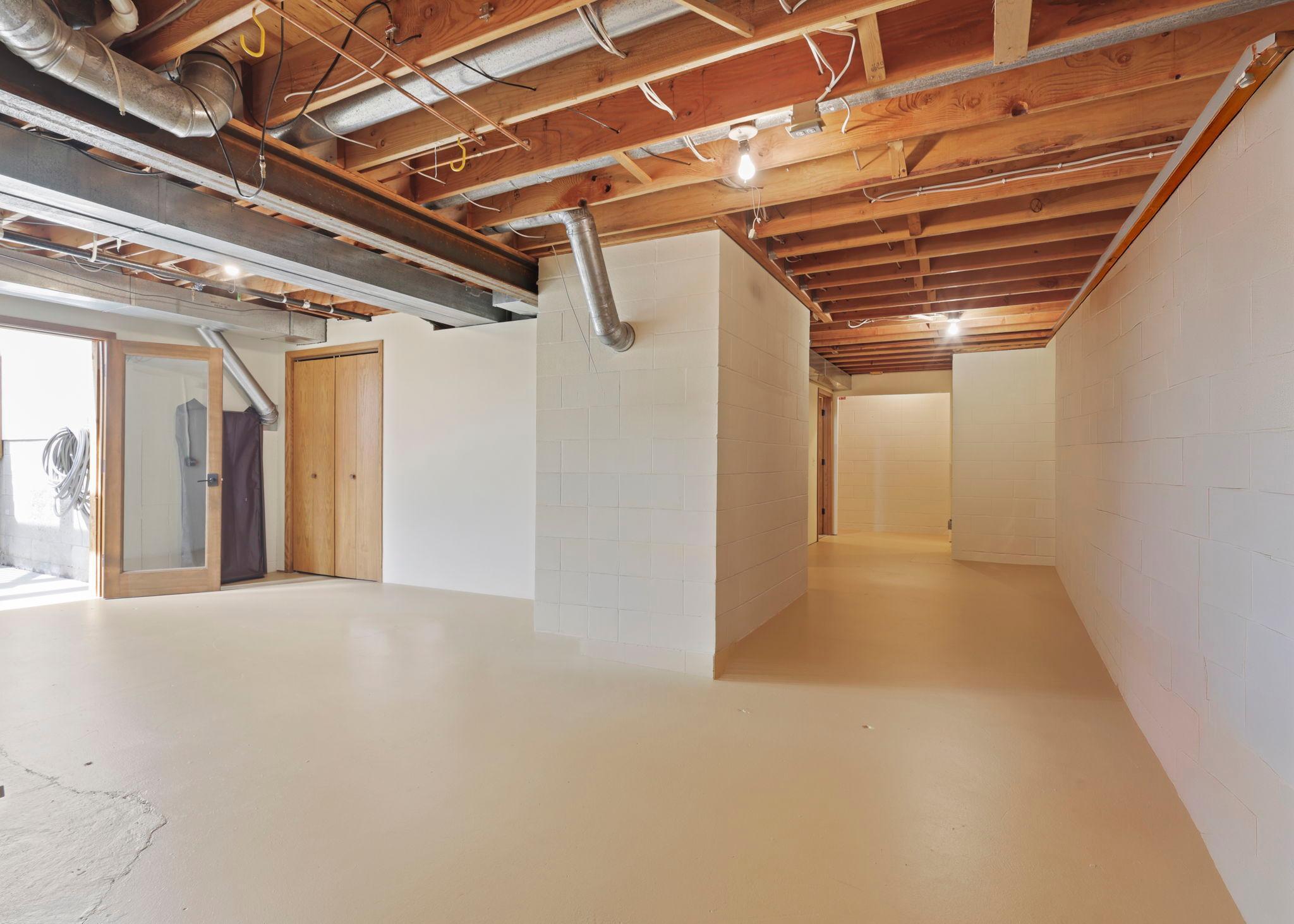 9134 Foxrun Circle Eden Prairie, MN 55347 - Photo 44 of 54