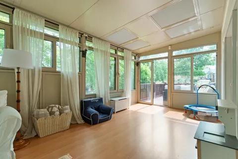 a view of a livingroom with furniture and a livingroom