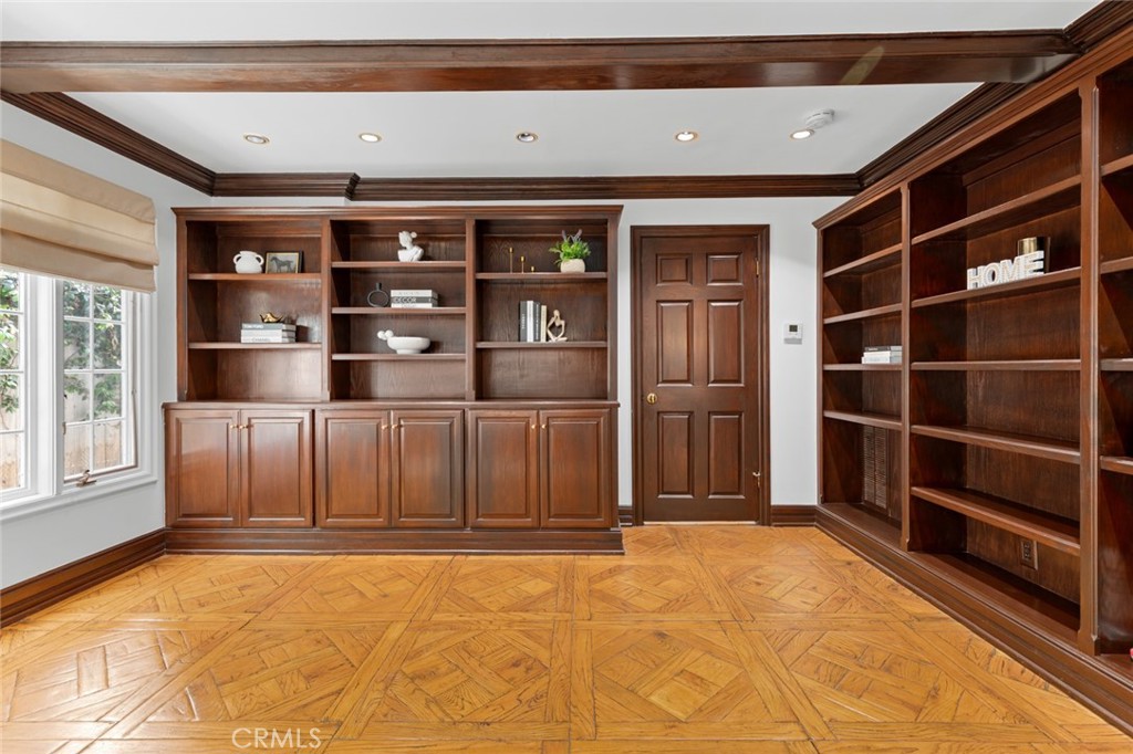 16842 Harkness Circle Huntington Beach, CA 92649 - Photo 27 of 43 a view of an empty room