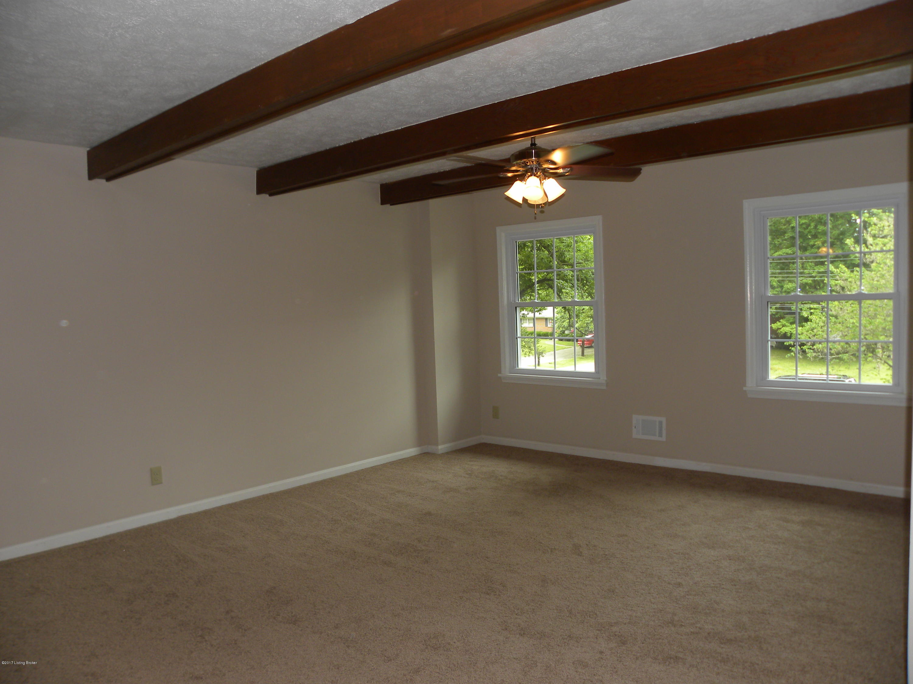 7414 Manslick Road Louisville, KY 40214 - Photo 39 of 46 DSCN3787