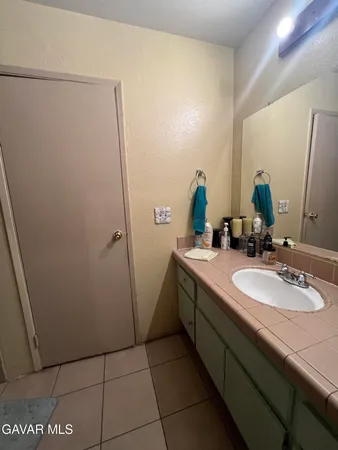 $350,000 | 17350 Sweetaire Avenue, Lancaster, CA 93535