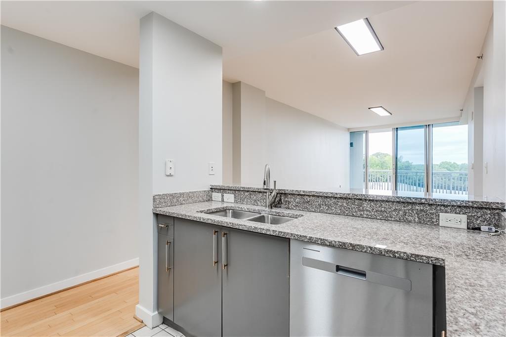 3338 Peachtree Road Northeast, Unit 903 Atlanta, GA 30326 - Photo 12 of 24