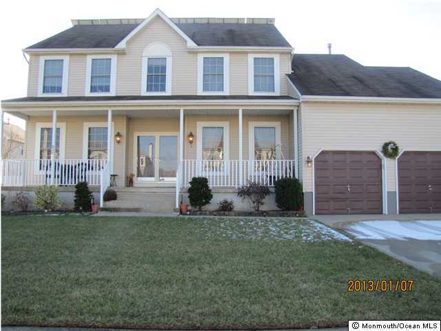 3 Albion Way Howell, NJ 07731 - Photo 1 of 3 Primary Photo