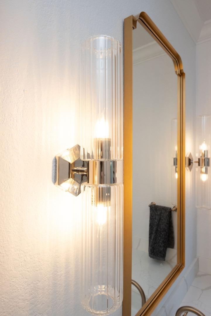 3 Ashdown Place Half Moon Bay, CA 94019 - Photo 13 of 31 a bathroom with a shower