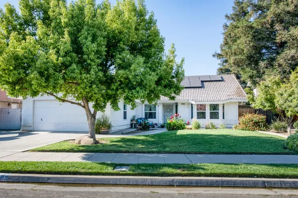 $415,000 | 2373 Beechwood Way, Madera, CA 93637