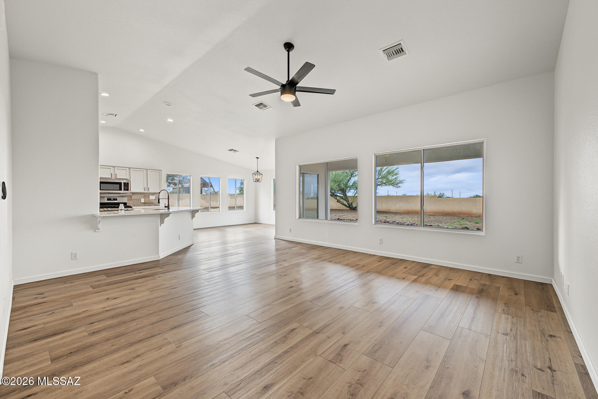 911 West Sahuaro Road Pearce, AZ 85625 - Photo 7 of 29 08-Saguaro