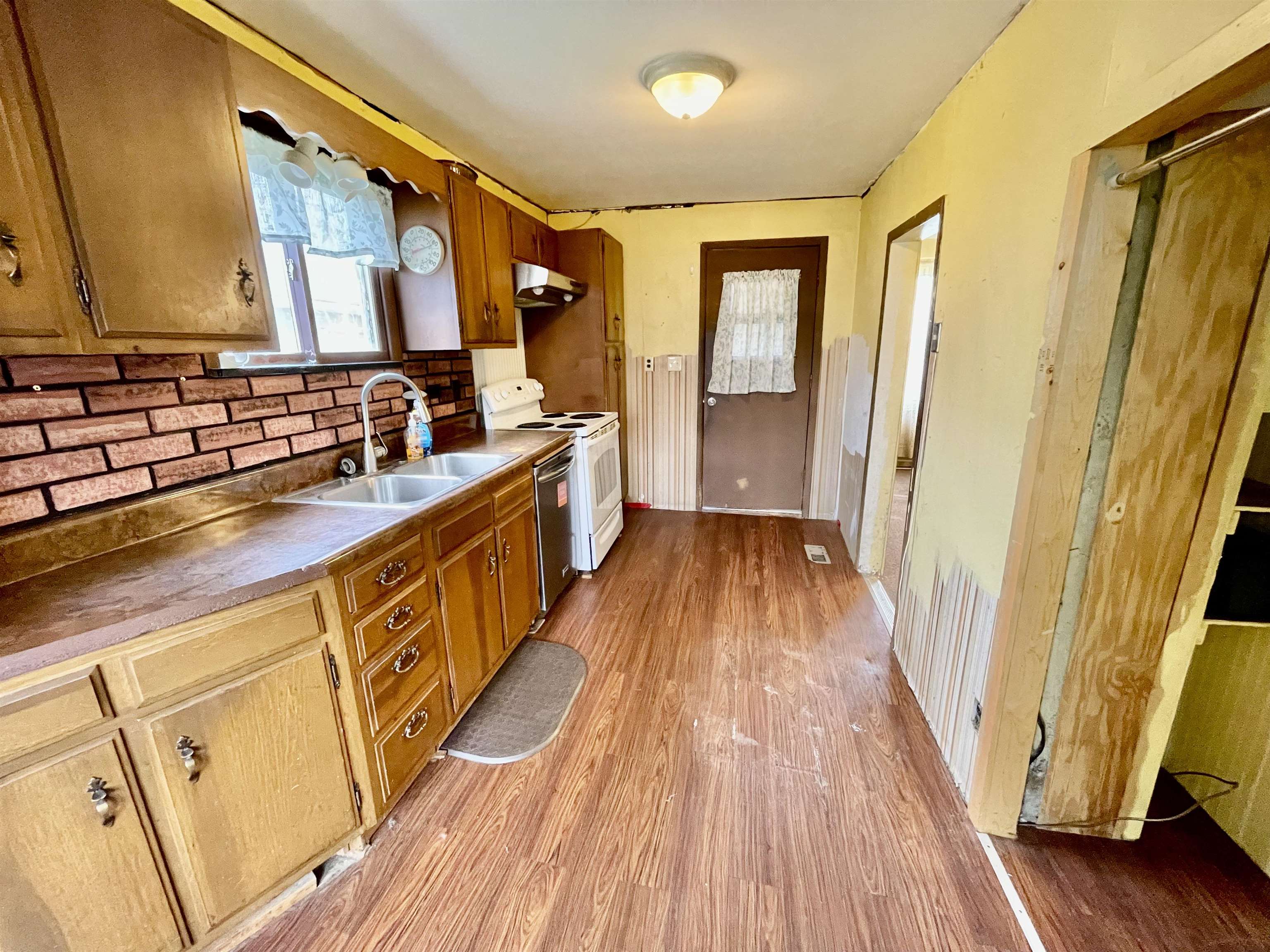 3310 Waverly Road Huntington, WV 25704 - Photo 9 of 29