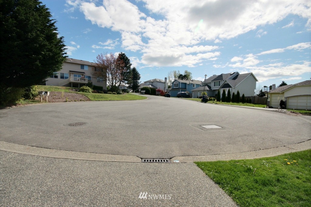 11201 Southeast 190th Place Renton, WA 98055 - Photo 23 of 23 Gallery Image 23