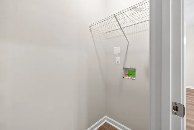 $1,995 | 945 Cumberland Drive, Clarksville, TN 37040