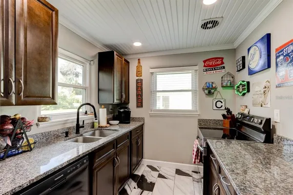 $2,100 | 144 Ellison Avenue, New Smyrna Beach, FL 32168