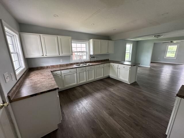 4557 Hendron Road Paducah, KY 42003 - Photo 6 of 22 IMG_2326