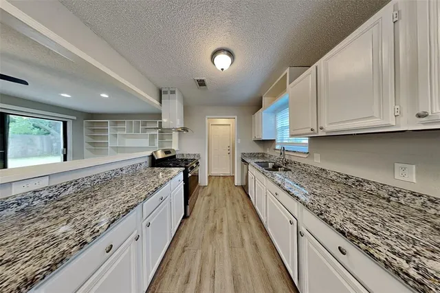 $1,845 | 104 Meadowbrook Circle, Denton, TX 76209