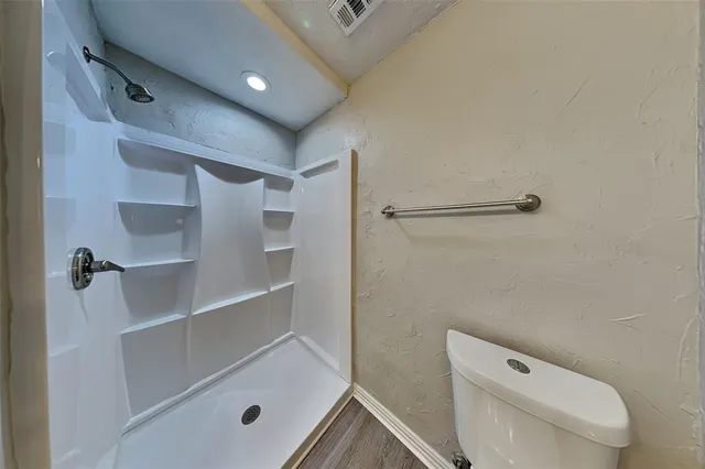 $1,845 | 104 Meadowbrook Circle, Denton, TX 76209