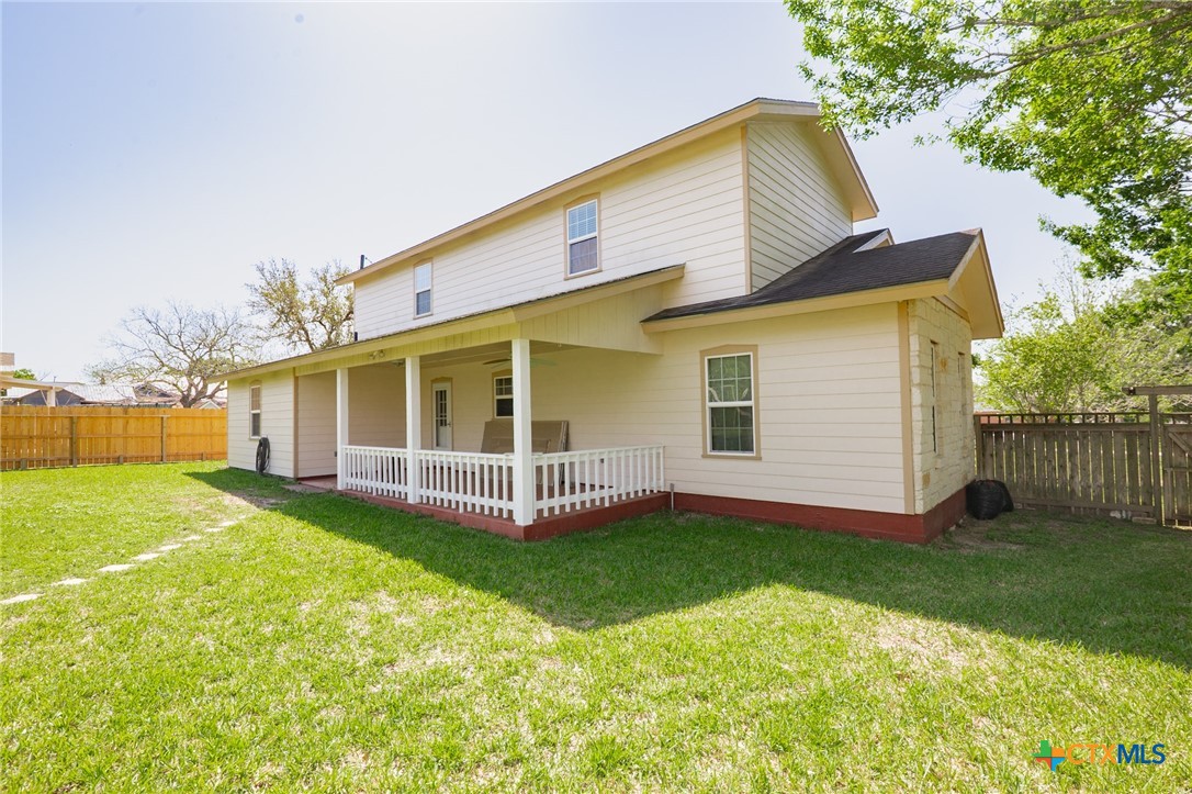 344 West High Street Goliad, TX 77963 - Photo 33 of 37