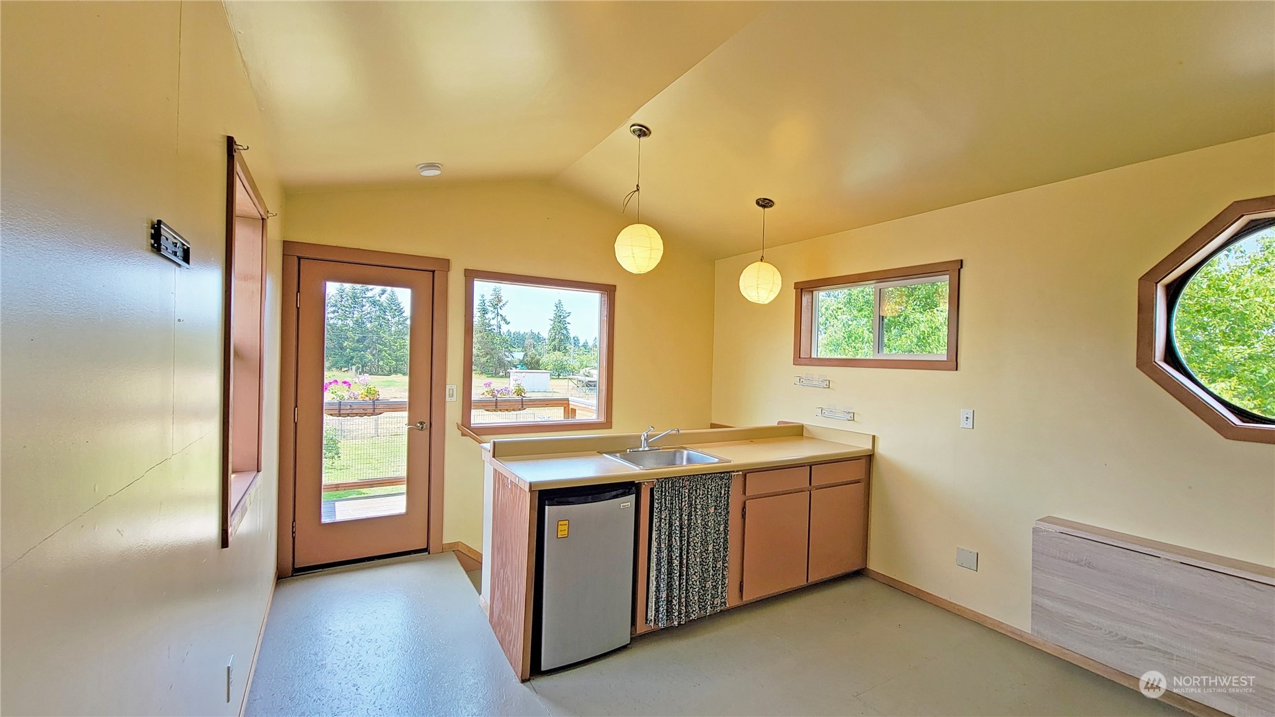 672 River Road Sequim, WA 98382 - Photo 27 of 40 Gallery Image 27