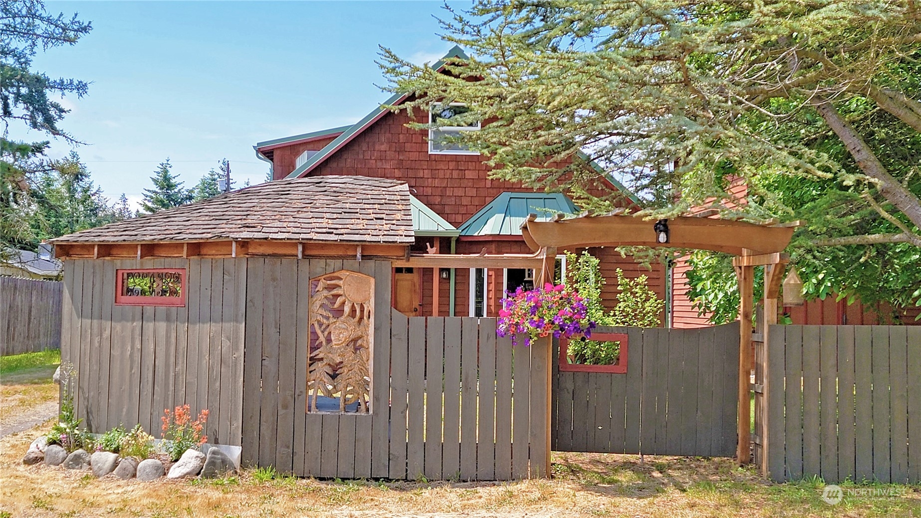 672 River Road Sequim, WA 98382 - Photo 3 of 40 Gallery Image 3