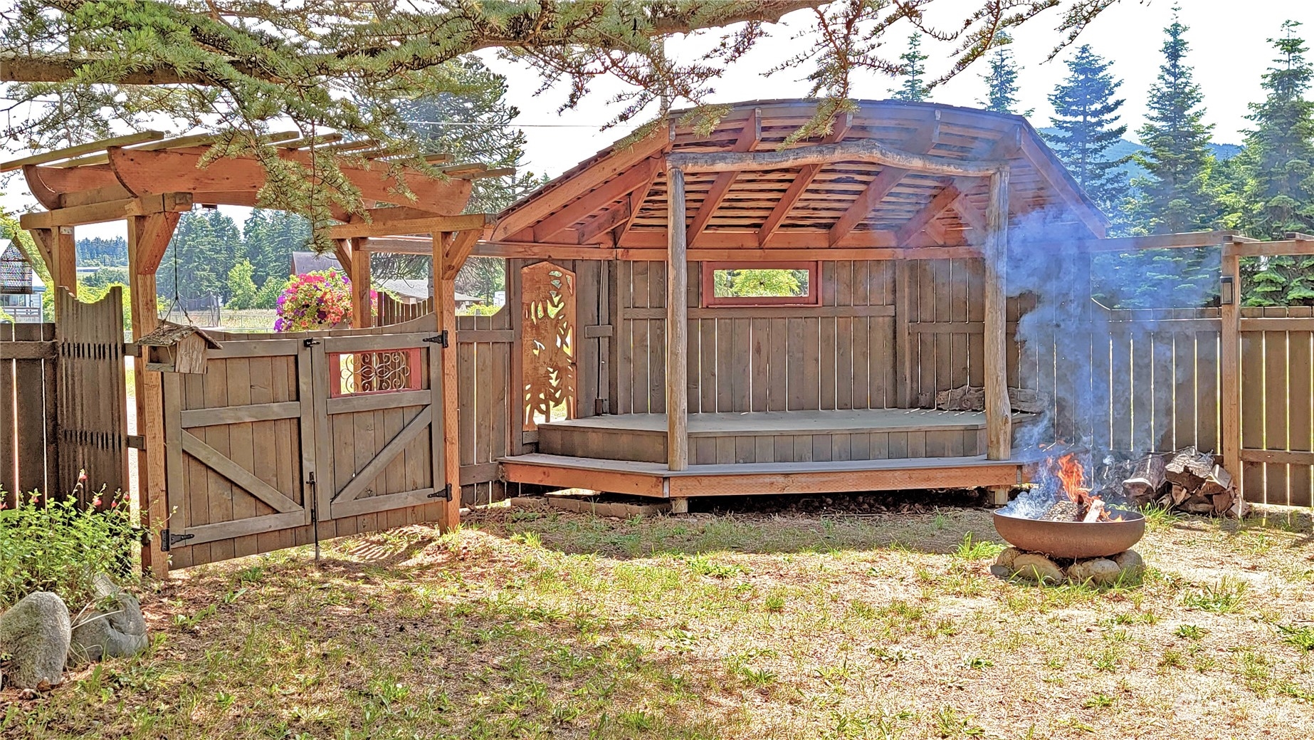 672 River Road Sequim, WA 98382 - Photo 4 of 40 Gallery Image 4