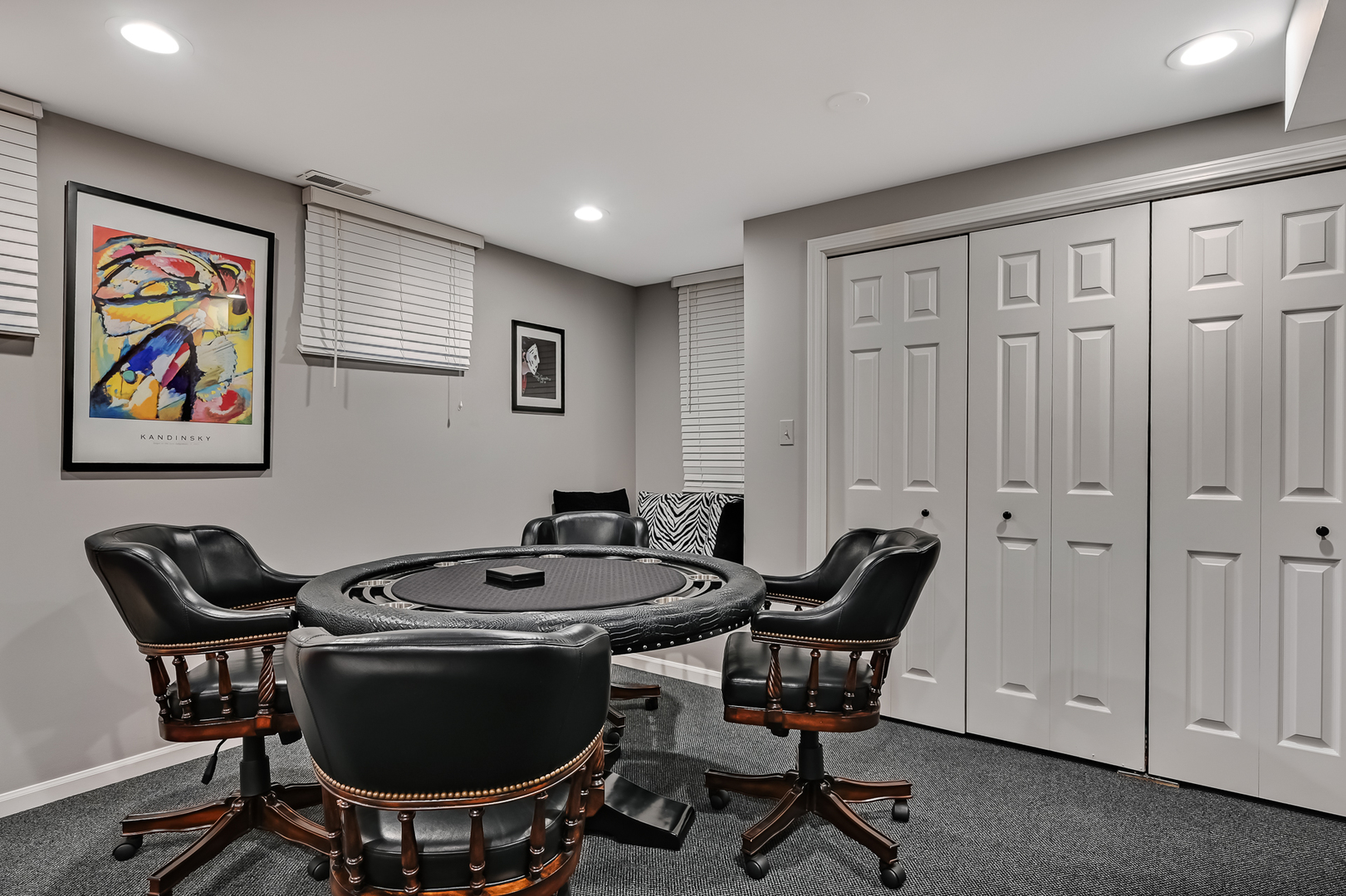 2 Hampton Court Burr Ridge, IL 60527 - Photo 31 of 38 a view of a workspace with furniture and rug